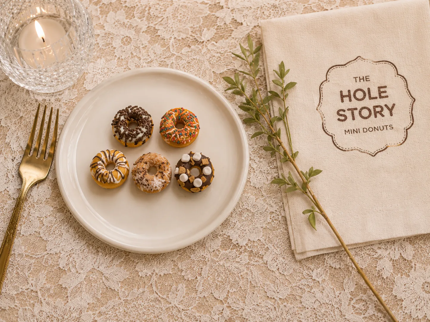 Fresh mini donuts plated for a quinceañera in Edmond, OK